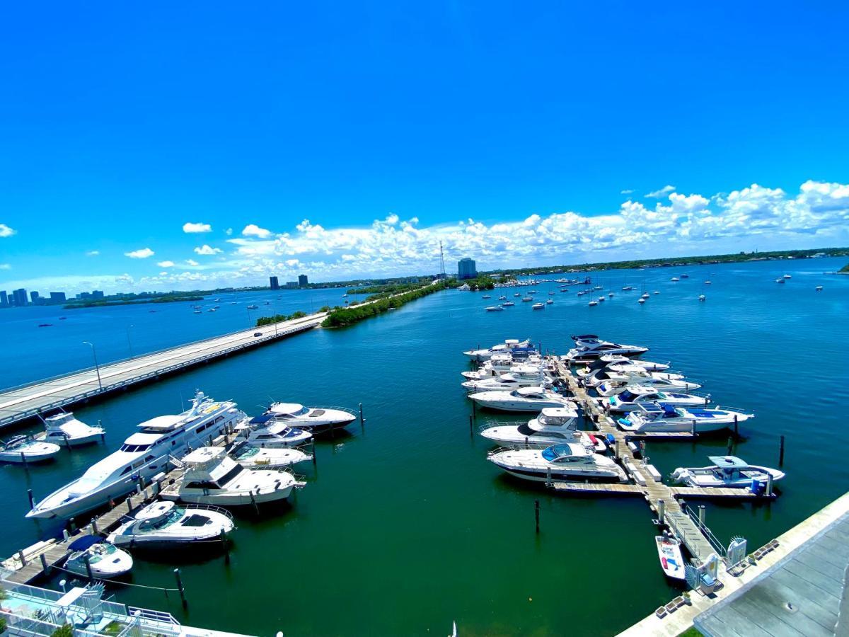 Premium Modern Waterfront Apartment With Miami Skyline View On The Bay 5 Mins Drive To Miami Beach With Free Parking Exteriér fotografie