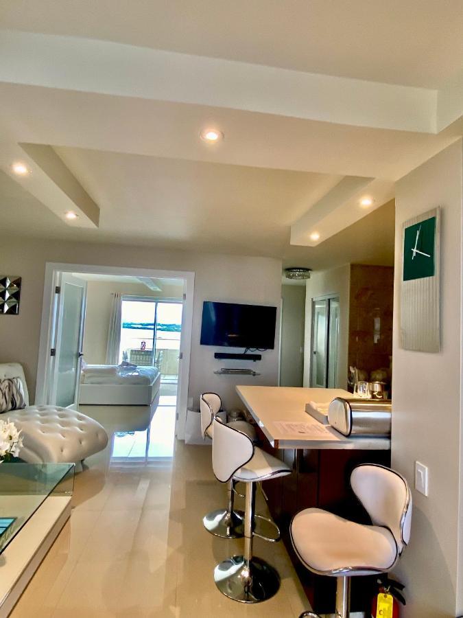 Premium Modern Waterfront Apartment With Miami Skyline View On The Bay 5 Mins Drive To Miami Beach With Free Parking Exteriér fotografie
